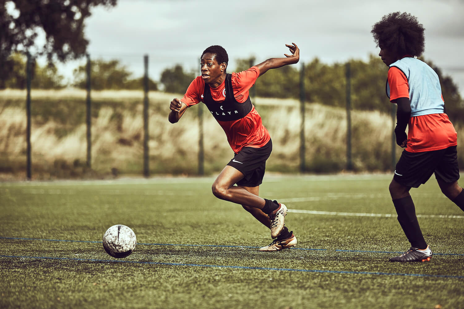 The best football. Альбом футболиста. Run Football. Soccer Player tracking Vest. Football coach.